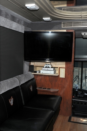Bus Picture 2.jpg